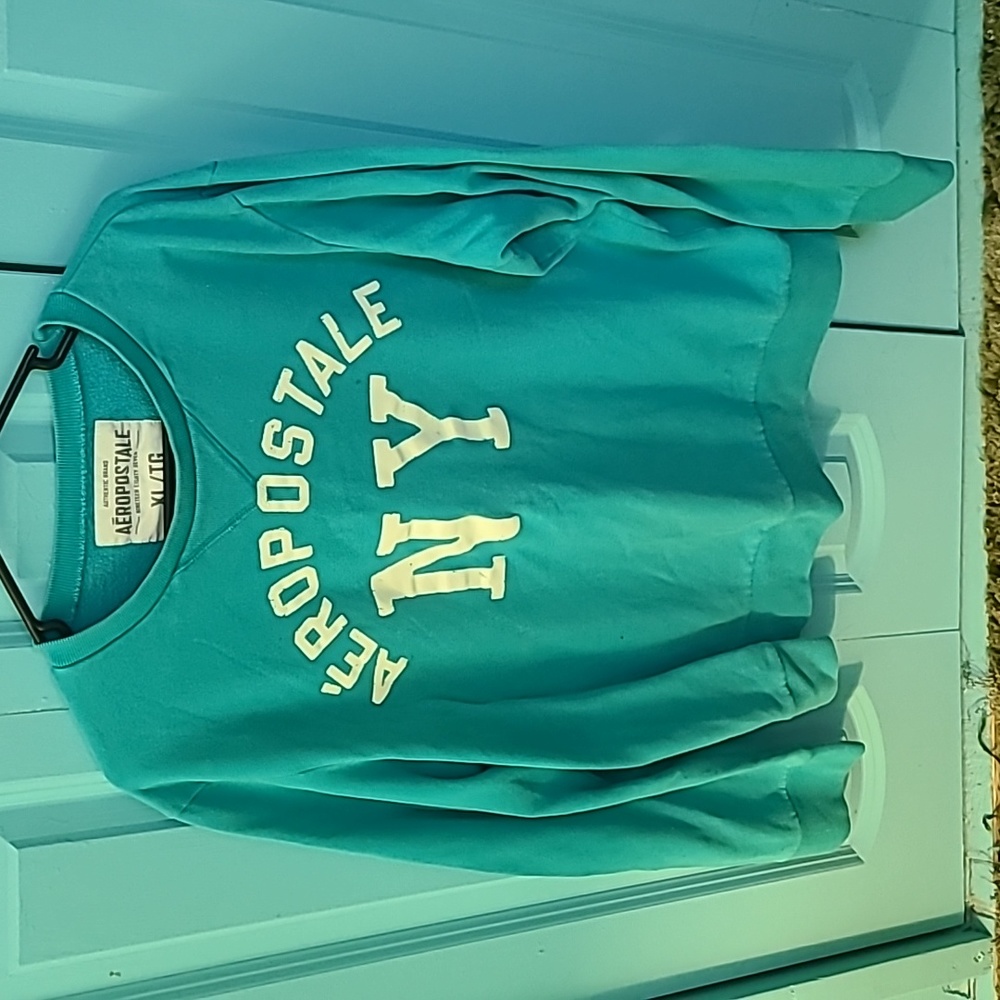 Aeropostale women's sweatshirt